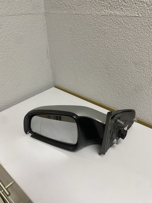 Зеркало Опель Астра H