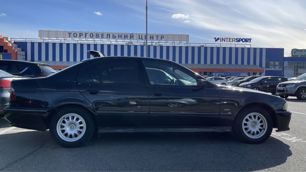 Продам бмв bmw e39 528i газ бензин