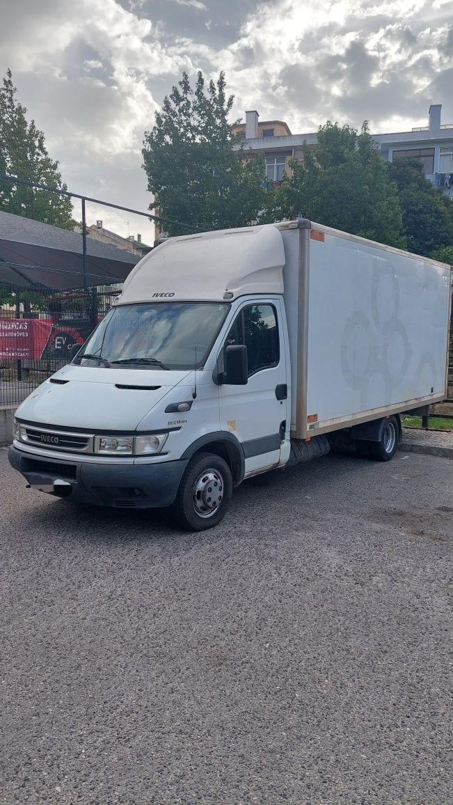 Frete low cost Mudanças Transporte Aluguer de carrinha