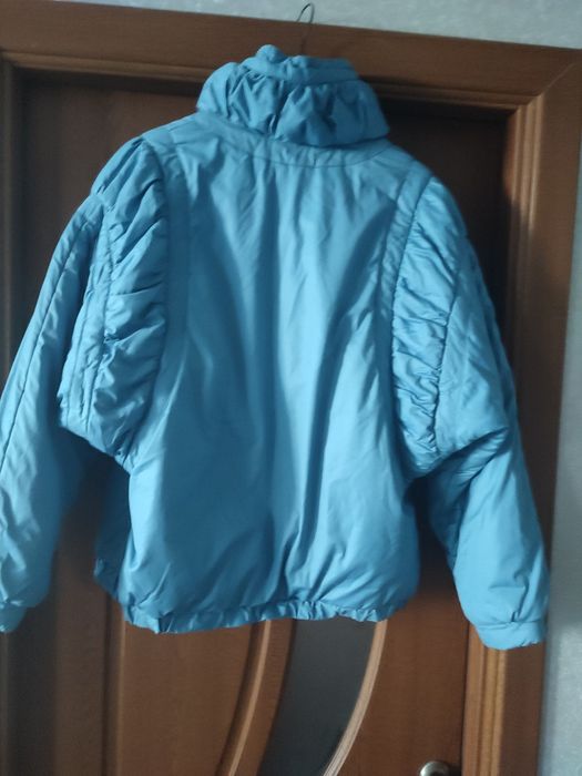 Продаю 2 зимние куртки.46и50р