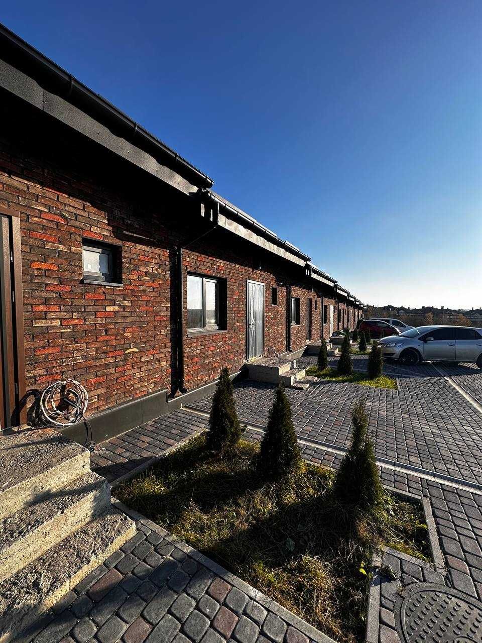 Продаж Таунхаус 100 м2, паркомісця дворик, 3 кімнати, БАВАРСЬКА КЛАДКА