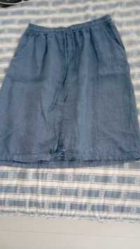 nowa włoska spódnica, z lekkiego materiału przypominającego jeans, M/L