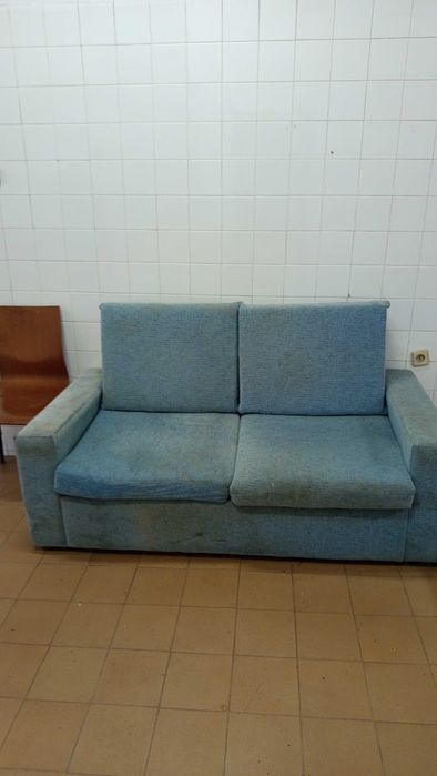 2 sofas usados tela e pele