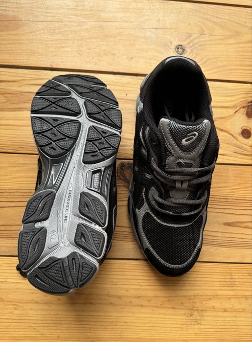 Asics NYC gel Black