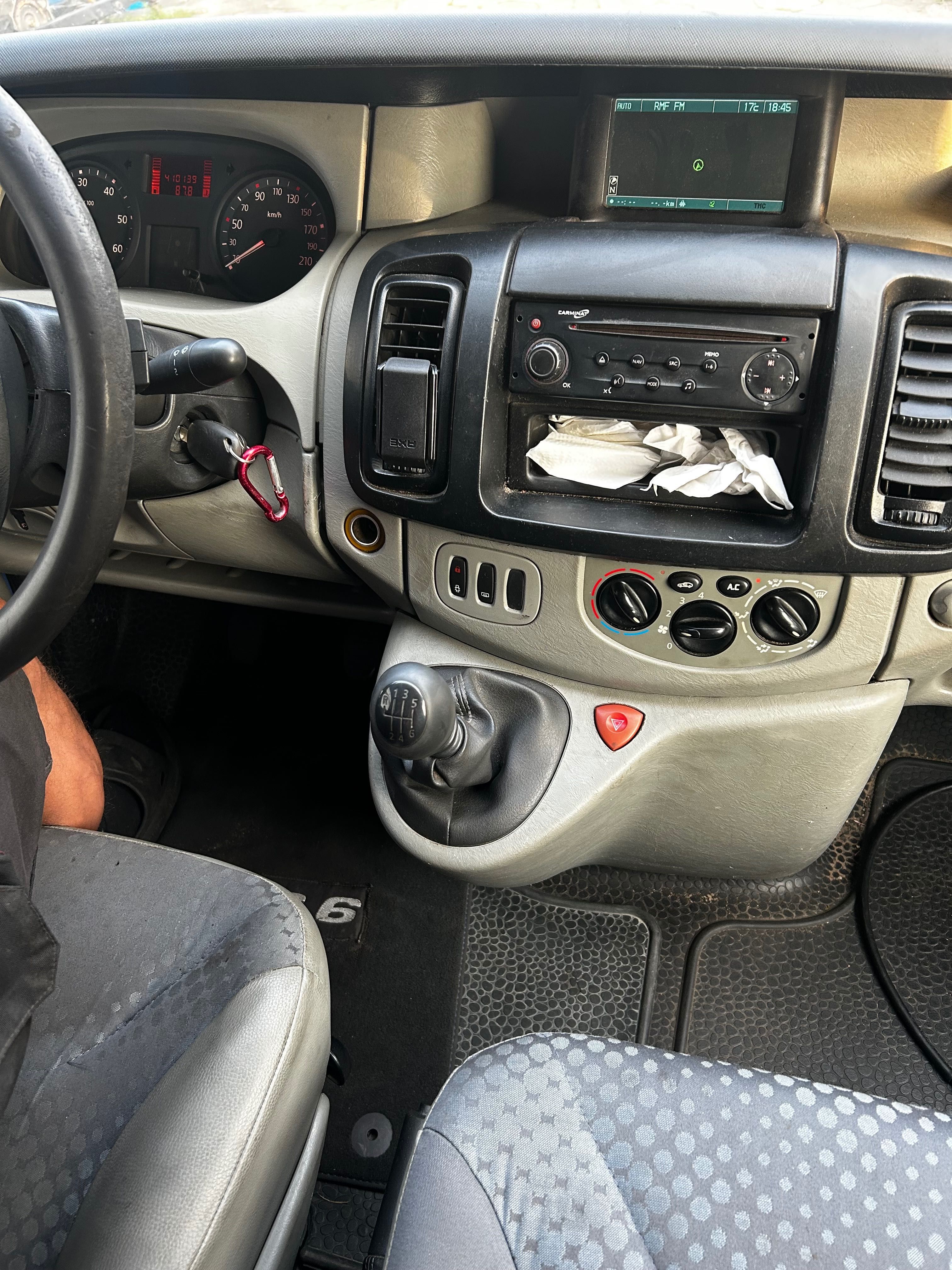 Renault trafic 07r.2.0 dci klima