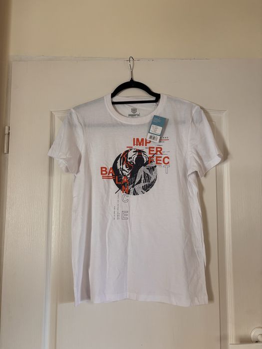 Biała koszulka tshirt chłopięcy 158/164