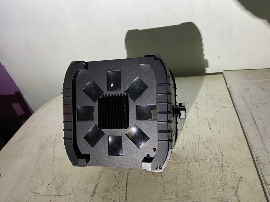 Oświetlenie American DJ Quad Phase