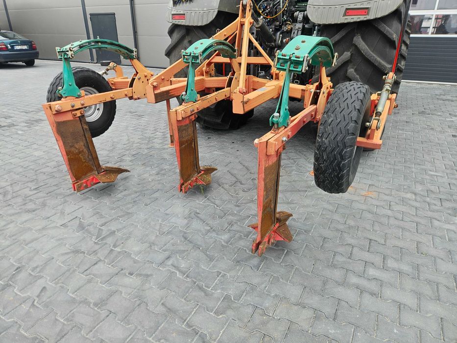 Głębosz Kverneland CLE 3m  3 łapy  / 4 m Staltech  5 łap kverneland