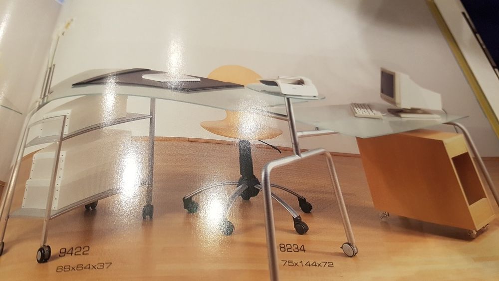 Nowoczesne biurko szklane rozkładane dwuczęściowe ,dwupoziomowe