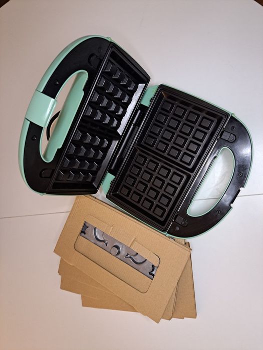 SILVERCREST® KITCHEN TOOLS Gofrownica z wymiennymi płytkami SWEW 75 0