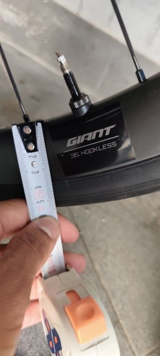Bicicleta de Estrada GIANT TCR 2023