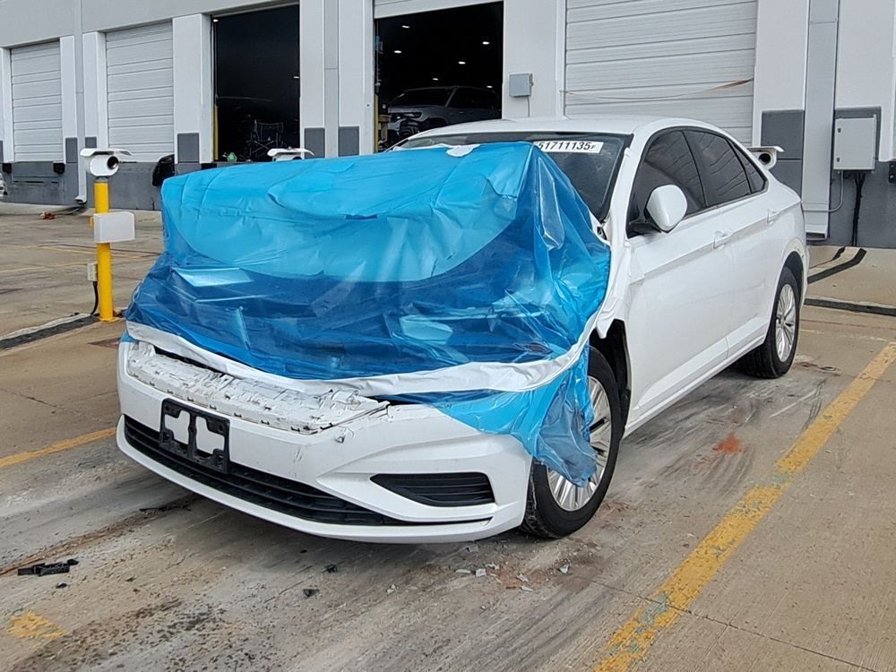 Продам Volkswagen Jetta Mk7 2020