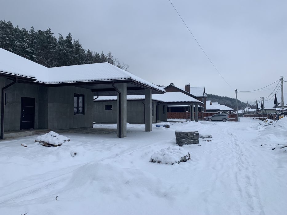 Продам дом коттедж під лісом клубний дім Гнідин Гнедин