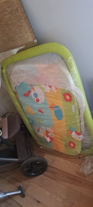 Carrinho de bebé,  ovo e isofis