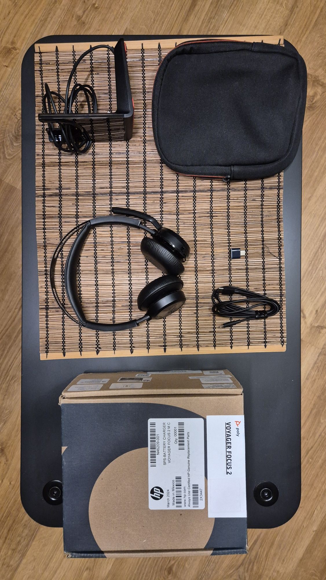 Słuchawki Poly Voyager Focus 2 M C + stacja ładowania GWARANCJA