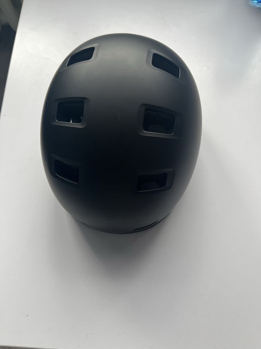 Kask orzeszek oxelo nowy roz.M