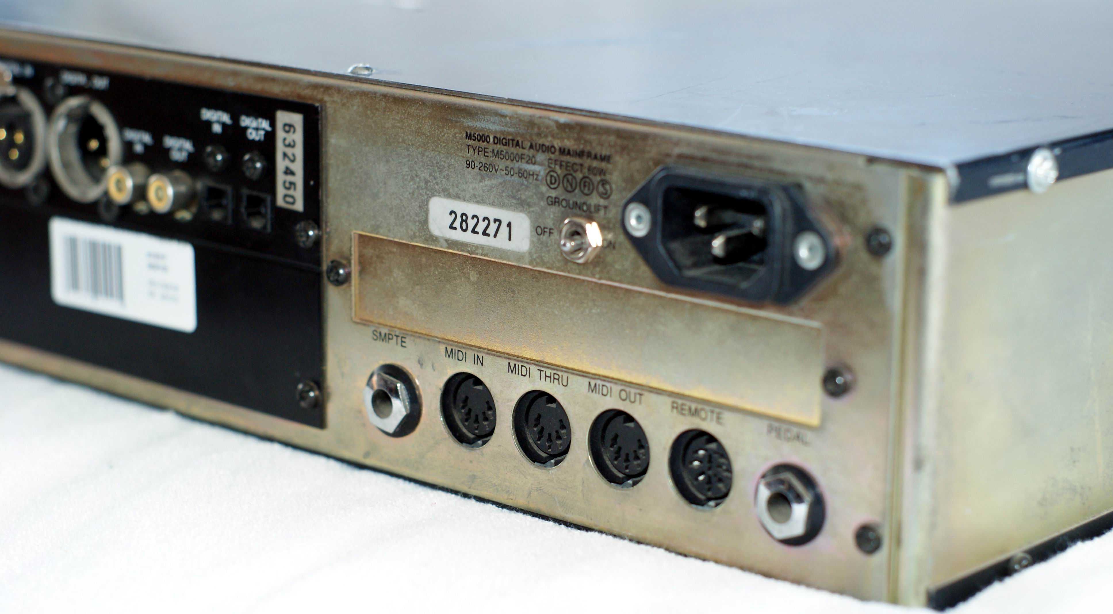 M5000 TC Electronic - Cyfrowy procesor dźwięku