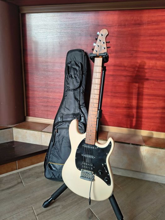 Sterling by Music Man CT50 HSS VC - stan igła