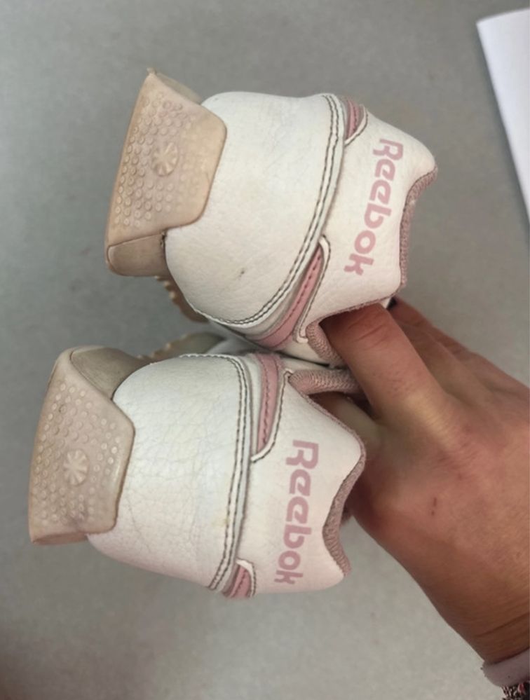 Sapatilhas Reebok 31