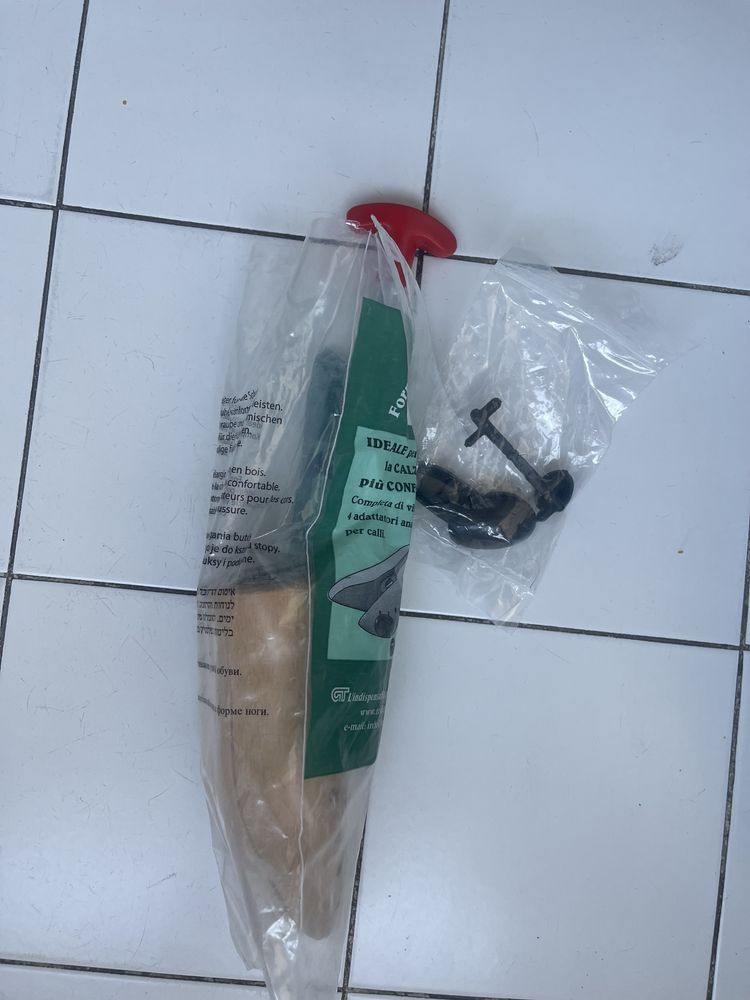 Alargador de sapatos novo