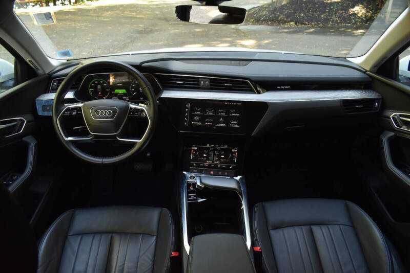 2021 Audi e-tron
