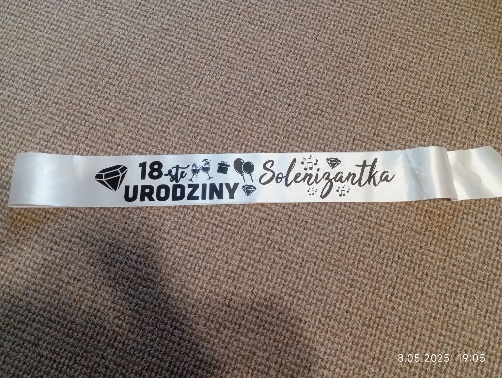 Szarfa na 18 urodziny