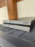 Konsola PlayStation 4 1TB wraz z padem