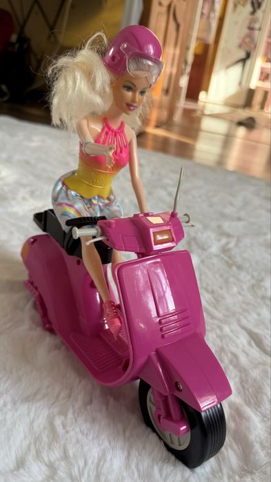 Іграшка лялька з мотоциклом