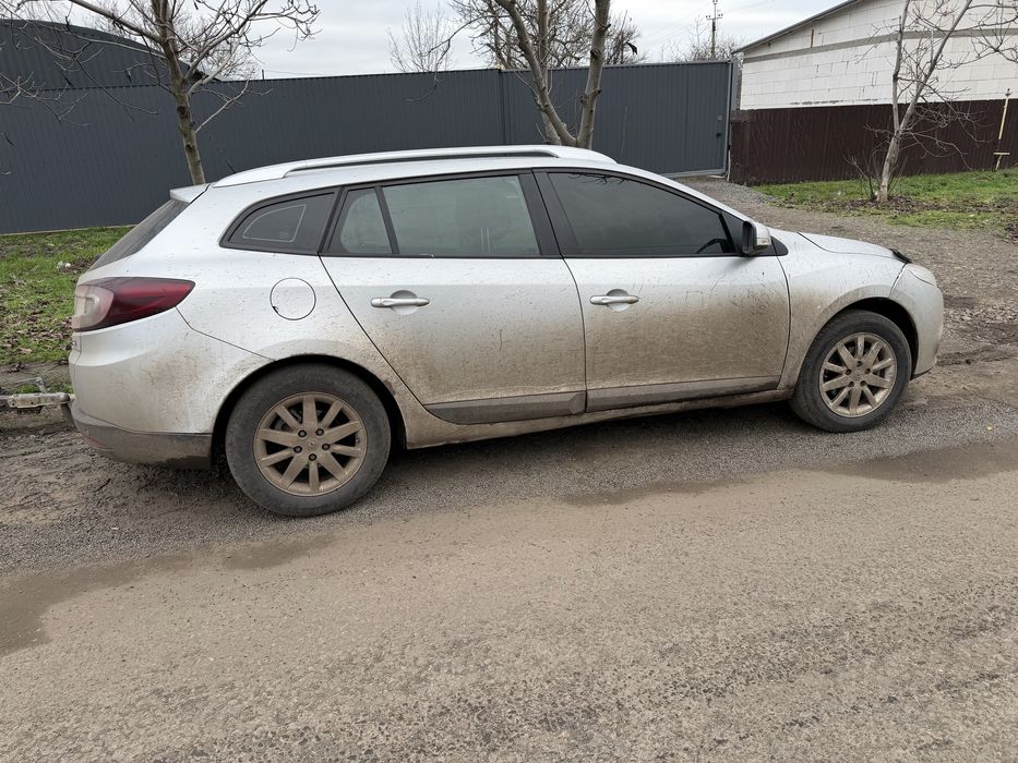 Рено меган автомат