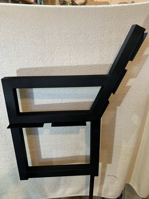 Готові стійки для лавки