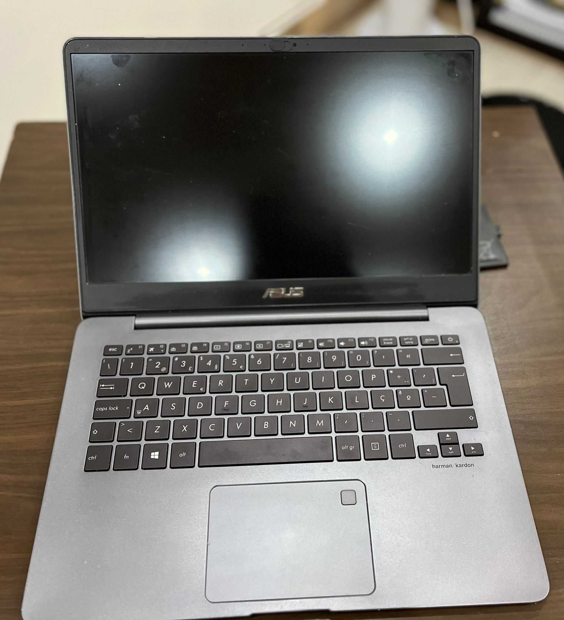 Asus  UX430U notebook