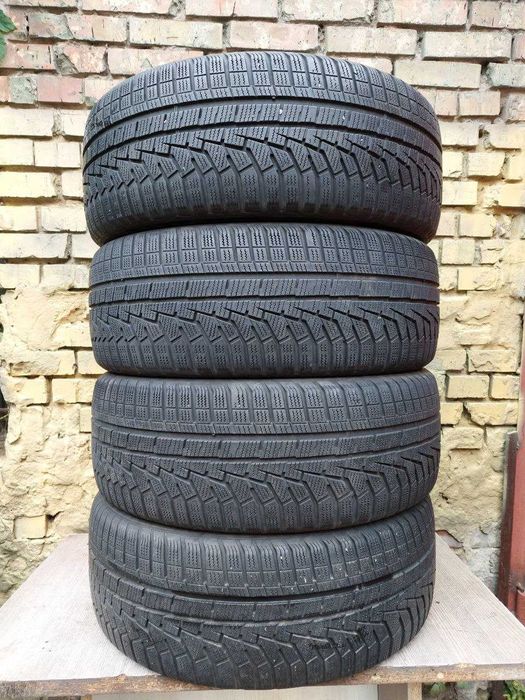Шини б/в 235 50 R19 Hankook Winter Icept evo 2 suv