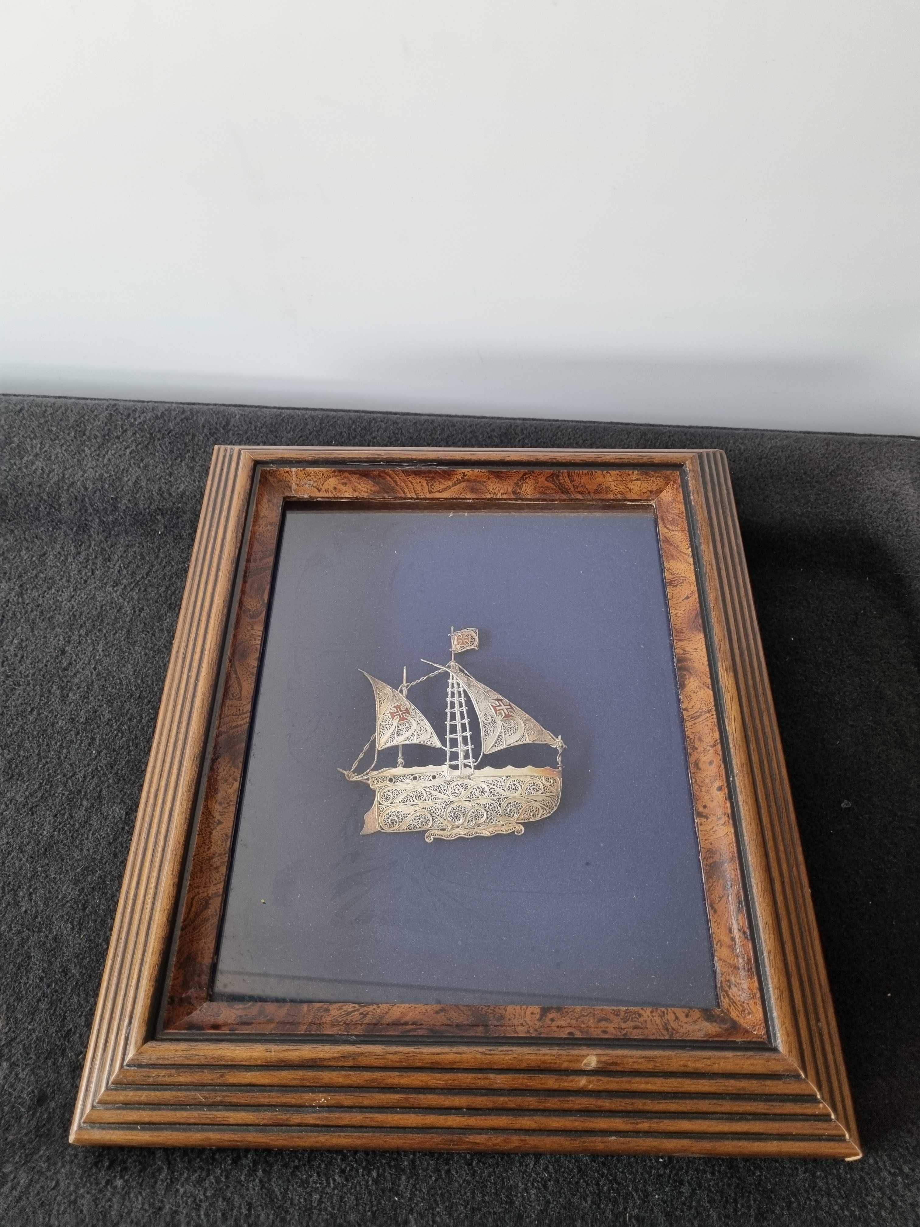 Conjunto 2 quadros em 3D elaborado com prata filigrana (32 cm x 27 cm)