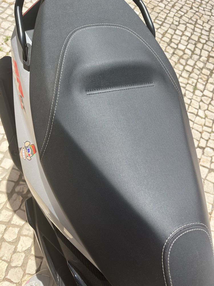 Moto Aprilia GT 125