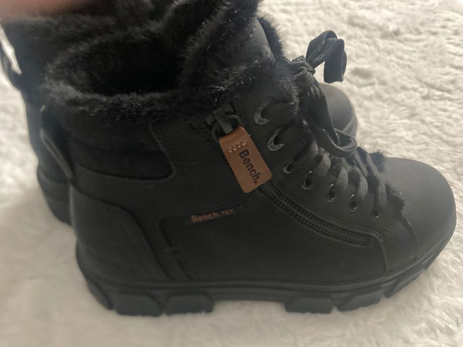 Botki damskie zimowe Bench