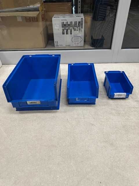 Pojemnik magazynowy plastikowy 38cm x 27cm x 20cm F-ra VAT