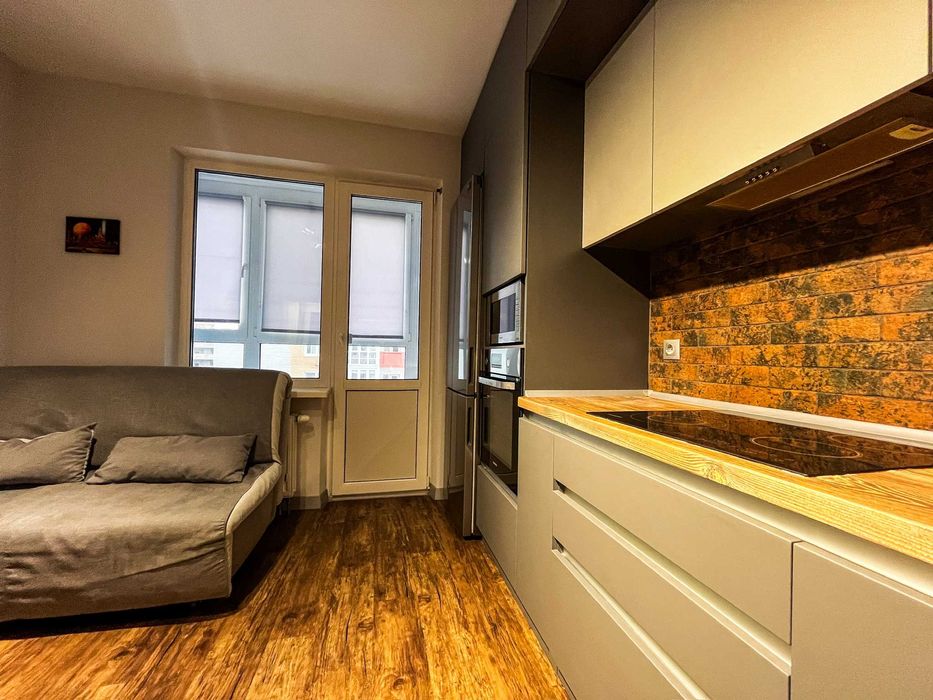 Без% Продаж 2 к.кв. 64 м2 з ремонтом ЖК Патріотика  м.Осокорки,Позняки