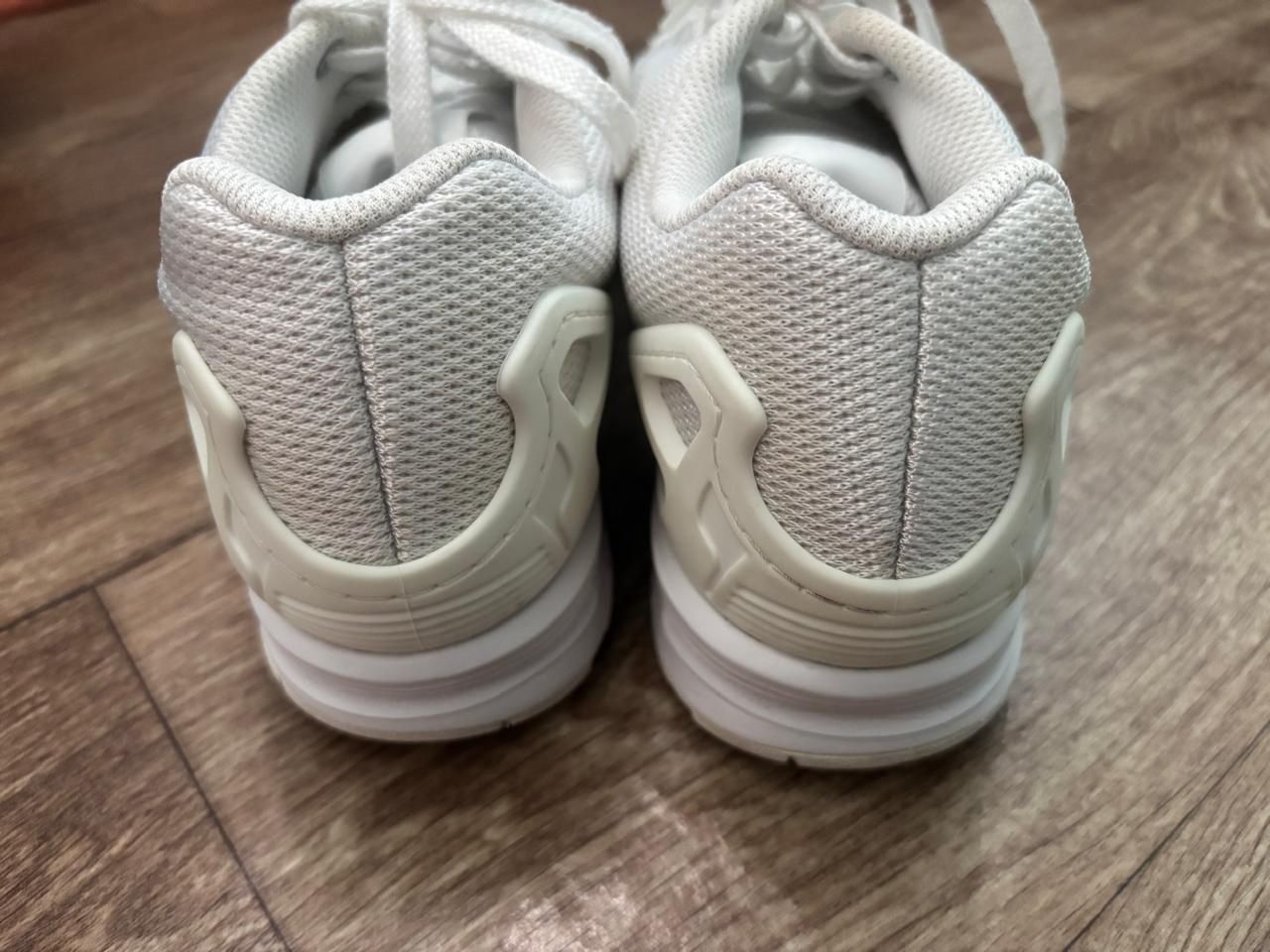 Кроссовки adidas torsion