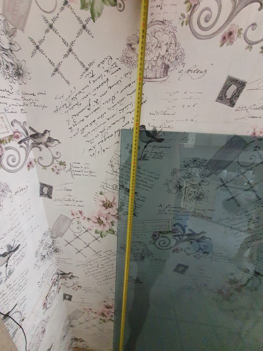 Скло з душевої кабінт