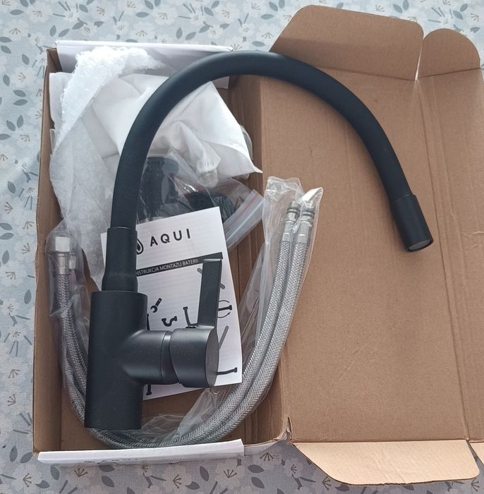 Czarna bateria mat zlew nowa