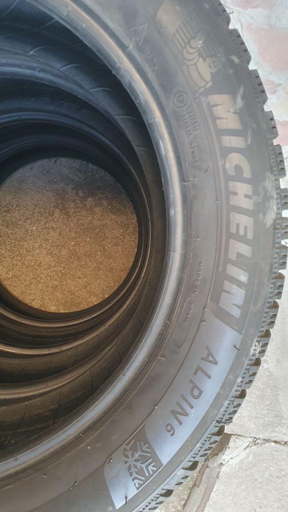 Комплект коліс Michelin Alpin 6 215/55/17 ЗИМА 2021 р. Протектор 8 мм.