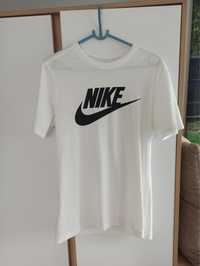 T-shirt męski marki Nike