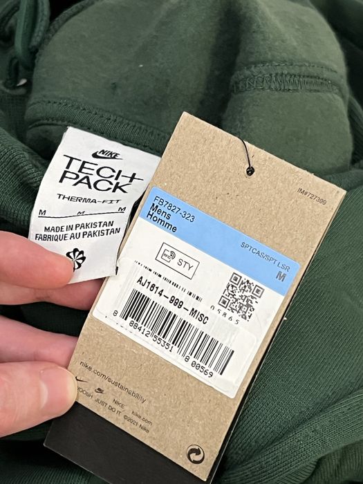Худі чоловіче Nike Therma-Fit Tech Pack Hoodie Green FB7827-323
