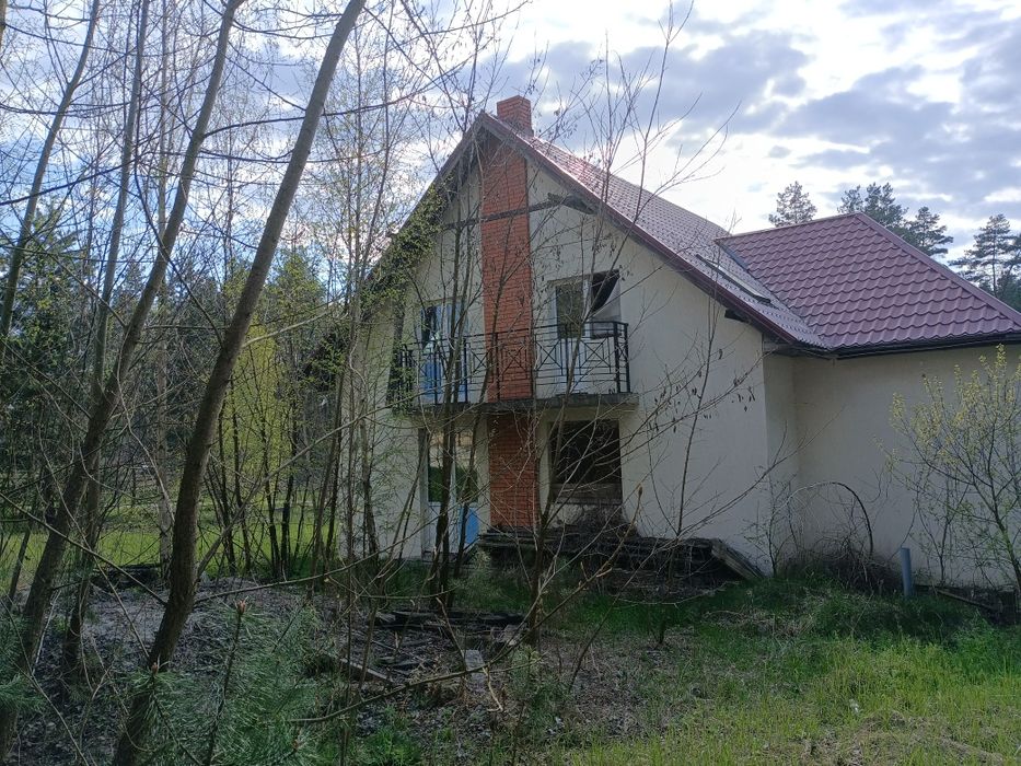 Продаж будинку в Гореничах