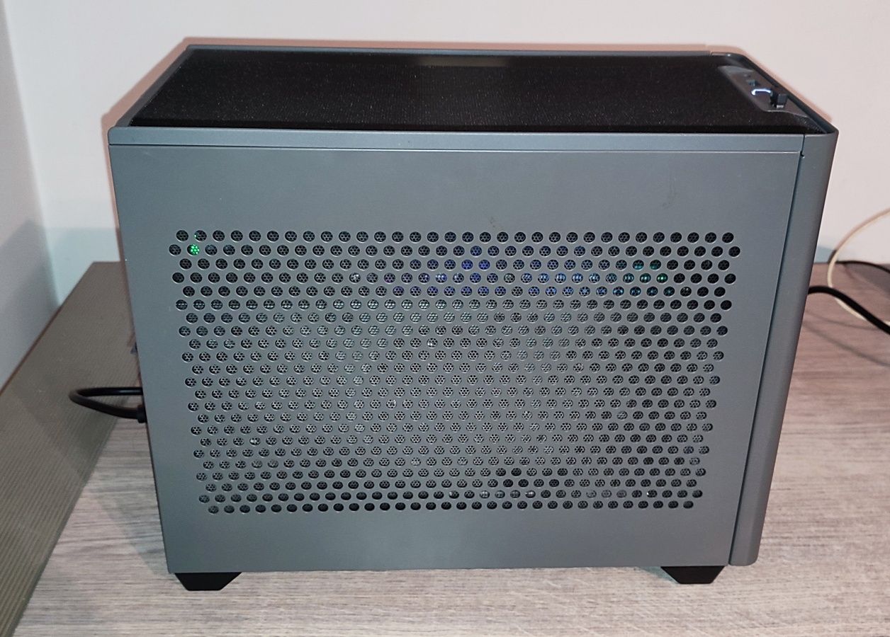 Komputer Mini-ITX CoolerMaster NR200P Max. RTX 4080 16GB, i7-13700KF