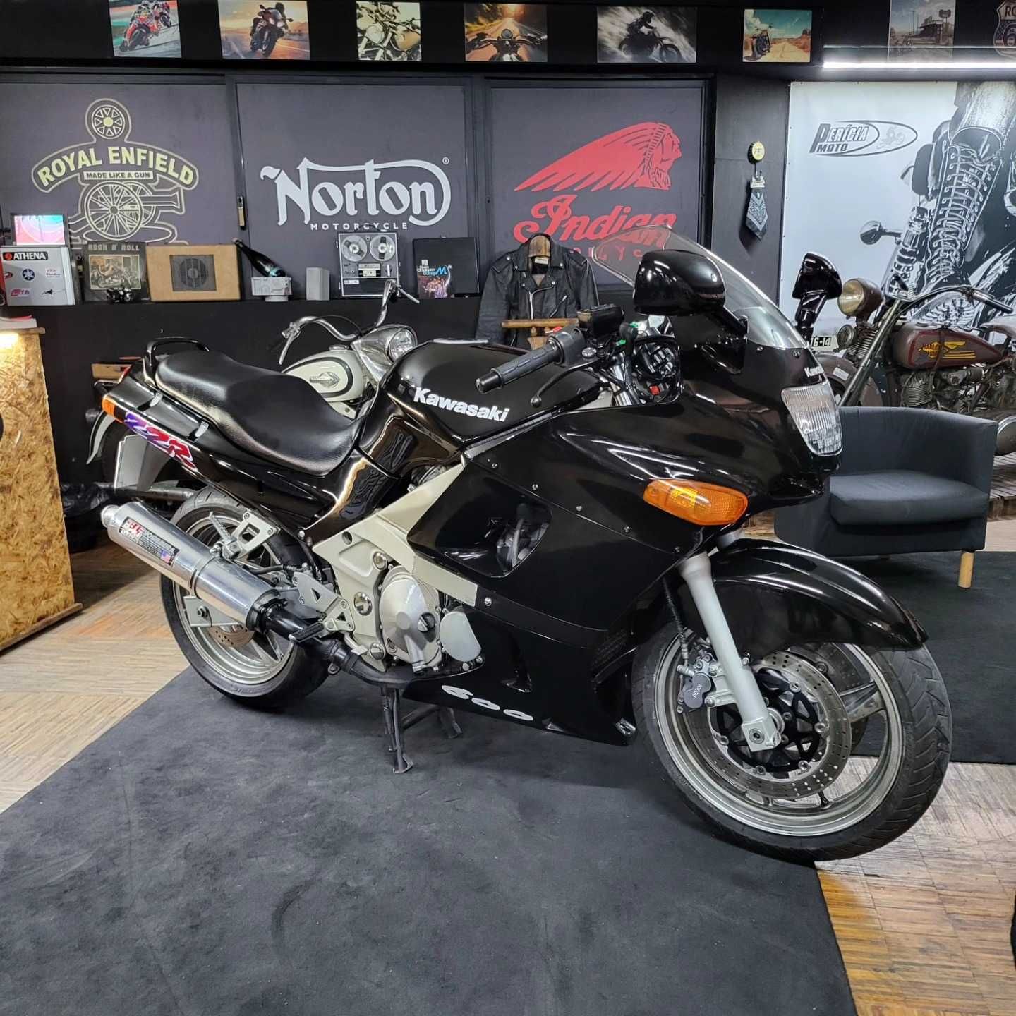 Kawasaki ZZR 600 / 1996