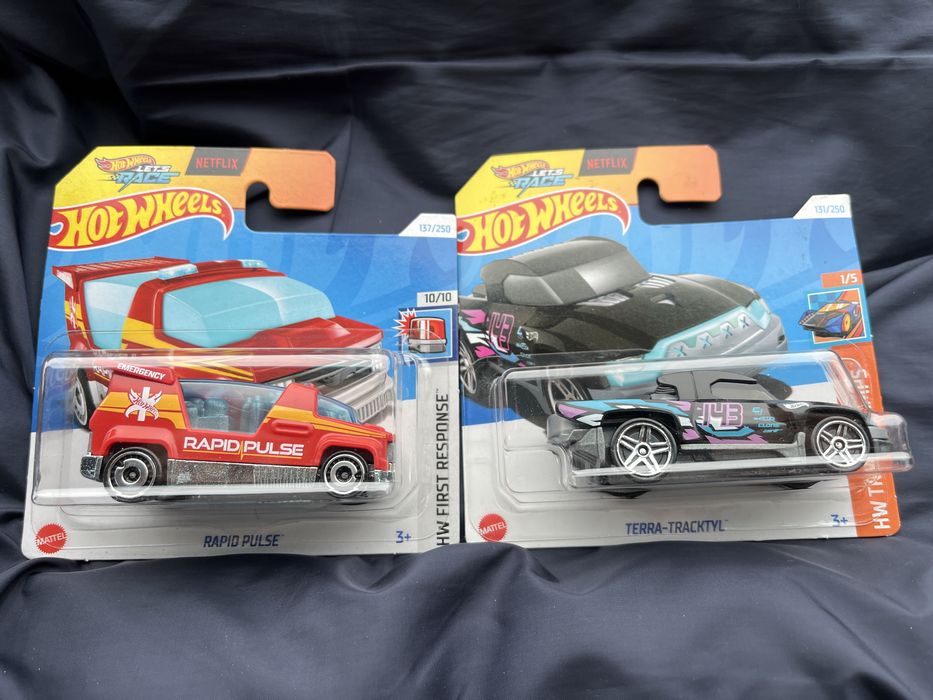 Dwa hot wheels netflix Rapid pulse plus terra tracktyl