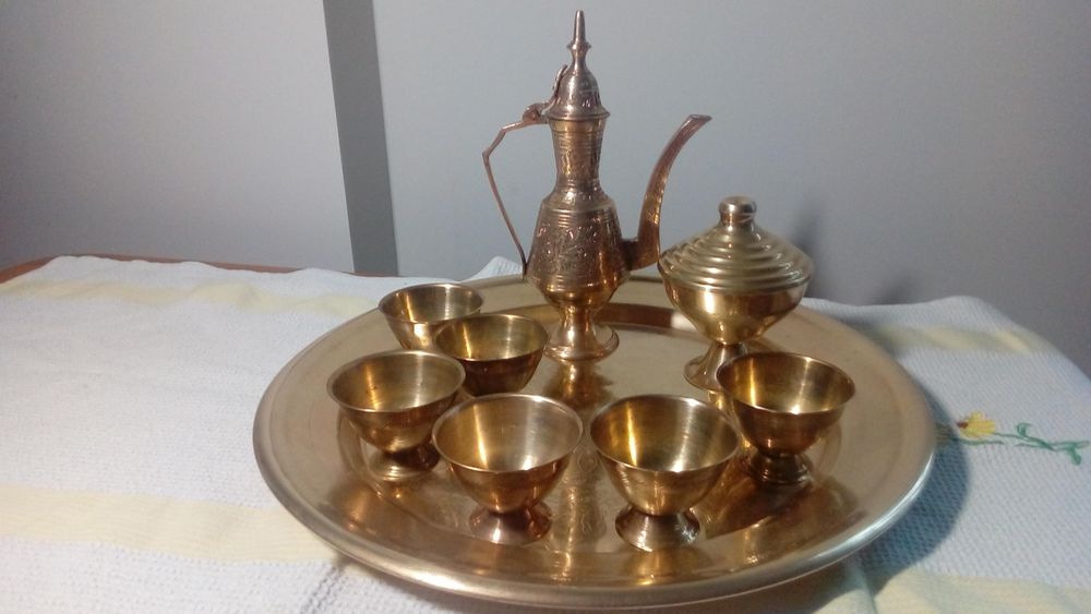 Гостевой латунный сервиз.