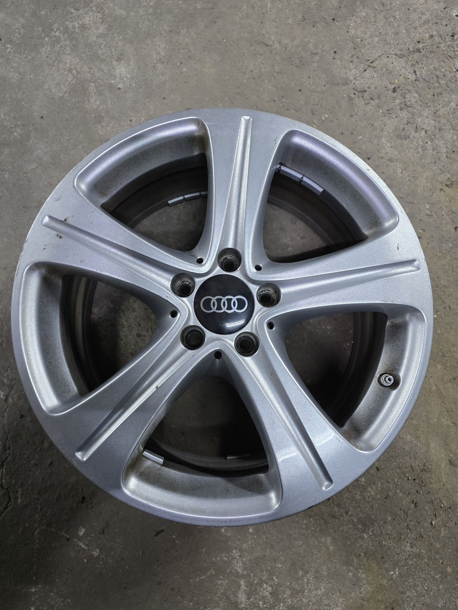 Felgi aluminiowe - 5x112 - 18 - Audi Volkswagen Mercedes