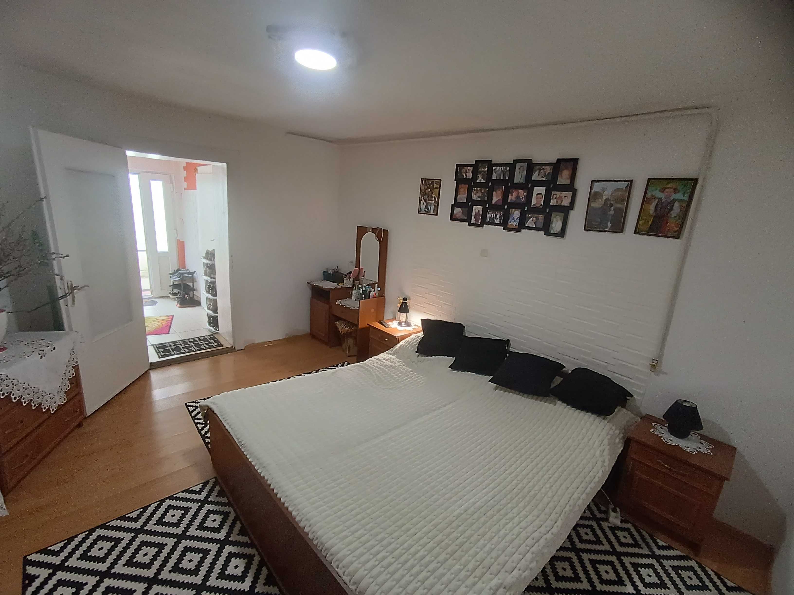 ПРОДАЖ 5-и кімнатного будинку з ремонтом, 10 хв. до центру та басейну!